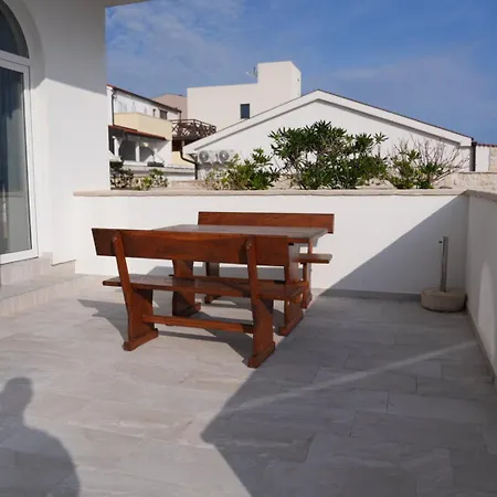 Ivanovic Apartment *