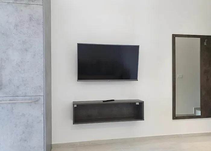 Ivanovic Appartement Vir