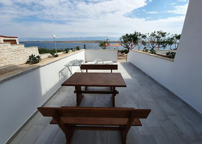 Ivanovic Apartment *