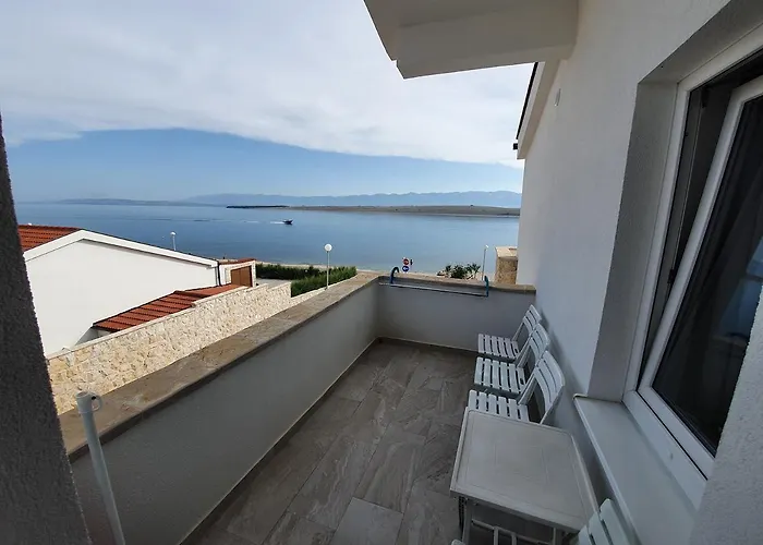 Ivanovic Apartment *